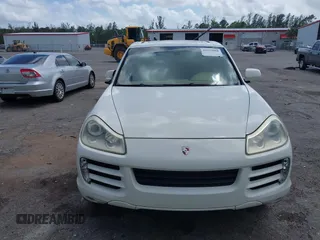 2010 Porsche Cayenne z VIN WP1AA2AP6ALA07199, wystawiony jako IAAI lot #41975088 z przebiegiem 150 152 mil mil oraz . Historia ofert i sprzedaży dostępna na DreamBid. Obrazek 6.