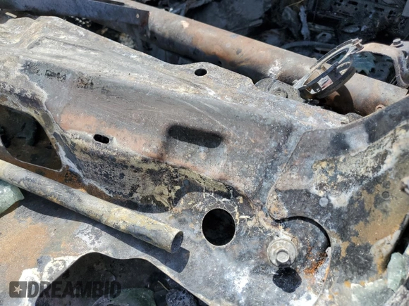 2016 Ram 1500 Laramie z VIN 1C6RR7NT9GS180058, wystawiony jako Copart lot #56667915 z przebiegiem Nie podano mil oraz Szkoda całkowita • Salvage title. Historia ofert i sprzedaży dostępna na DreamBid. Obrazek 12.