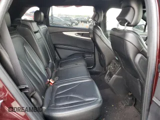 2019 Lincoln Nautilus Standard z VIN 2LMPJ8J96KBL19699, wystawiony jako Copart lot #69226394 z przebiegiem Nie podano mil oraz Szkoda całkowita • Salvage title. Historia ofert i sprzedaży dostępna na DreamBid. Obrazek 10.