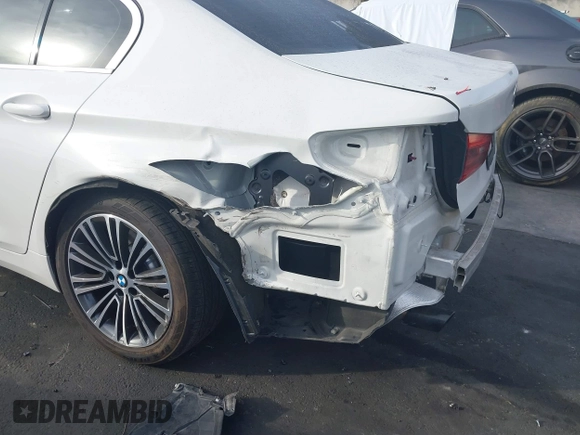 2020 BMW 5 Series 530i with VIN WBAJR3C05LCE47952, listed as a IAAI auction lot 41197056 with 48,315 mi miles and . Bid and sale history available at DreamBid. Image 6.