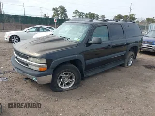 2001 Chevrolet Suburban LT with VIN 3GNGK26U21G248043, listed as a IAAI auction lot 41995982 with 193,898 mi miles. Bid and sale history available at carsss.com. Image 2.