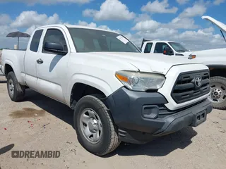 2017 Toyota Tacoma SR with VIN 5TFRX5GN0HX093431, listed as a IAAI auction lot 42573551 with 205,262 mi miles and . Bid and sale history available at DreamBid. Image 1.