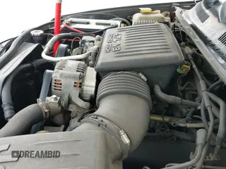 2004 Jeep Grand Cherokee Laredo z VIN 1J4GX48N74C412982, wystawiony jako IAAI lot #41496258 z przebiegiem 195 671 mil mil oraz . Historia ofert i sprzedaży dostępna na DreamBid. Obrazek 12.