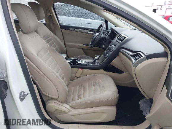 2014 Ford Fusion SE with VIN 3FA6P0H78ER202959, listed as a IAAI auction lot 41776630 with 93,295 mi miles. Bid and sale history available at carsss.com. Image 5.
