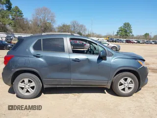 2021 Chevrolet Trax LT with VIN KL7CJPSB3MB323158, listed as a IAAI auction lot 41743200 with 91,229 mi miles. Bid and sale history available at carsss.com. Image 13.