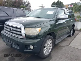 2010 Toyota Sequoia Platinum with VIN 5TDYY5G14AS022525, listed as a IAAI auction lot 41788508 with 205,415 mi miles. Bid and sale history available at carsss.com. Image 17.