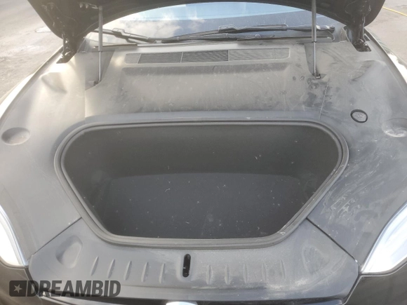 2022 Tesla Model S Plaid z VIN 5YJSA1E64NF461218, wystawiony jako Copart lot #84467644 z przebiegiem Nie podano mil oraz Szkoda całkowita • Salvage title. Historia ofert i sprzedaży dostępna na DreamBid. Obrazek 11.