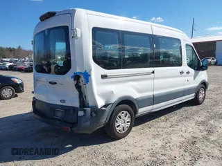 2018 Ford Transit Passenger XL с VIN 1FBAX2CM0JKA43564, выставлен на аукционе IAAI как лот 41643758 с пробегом 54 755 миль миль и . История ставок и продаж доступна на DreamBid. Изображение 4.