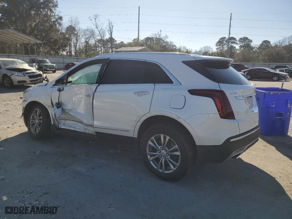 2020 Cadillac XT5 Premium Luxury FWD with VIN 1GYKNCRS5LZ230269, listed as a Copart auction lot 46266405 with 32,904 mi miles and Salvage Title. Bid and sale history available at carsss.com. Image 2.