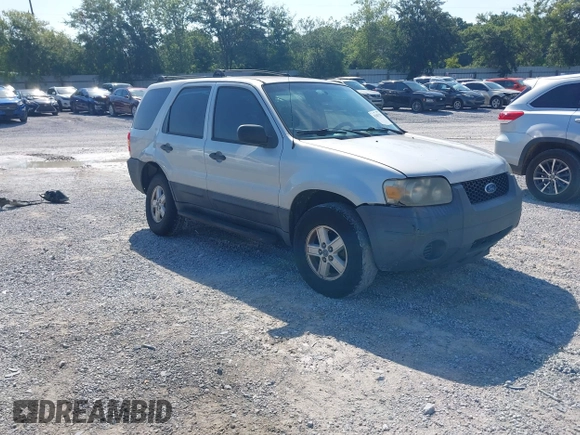 2007 Ford Escape XLS with VIN 1FMYU02Z87KA02382, listed as a IAAI auction lot 42683581 with 309,851 mi miles and . Bid and sale history available at DreamBid. Image 1.