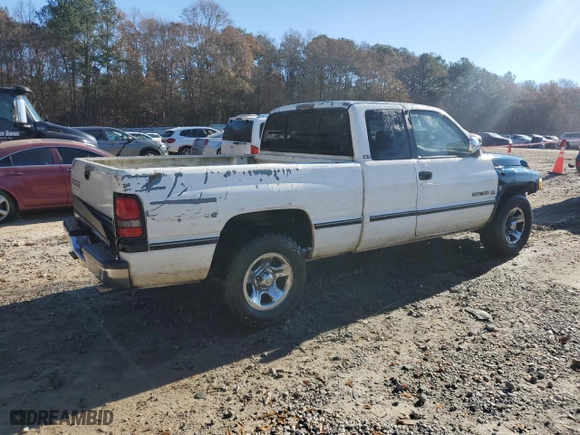 1997 Dodge Ram 1500 with VIN 1B7HC13Y4VJ611524, listed as a Copart auction lot 85690664 with 271,039 mi miles and Salvage Title. Bid and sale history available at carsss.com. Image 3.