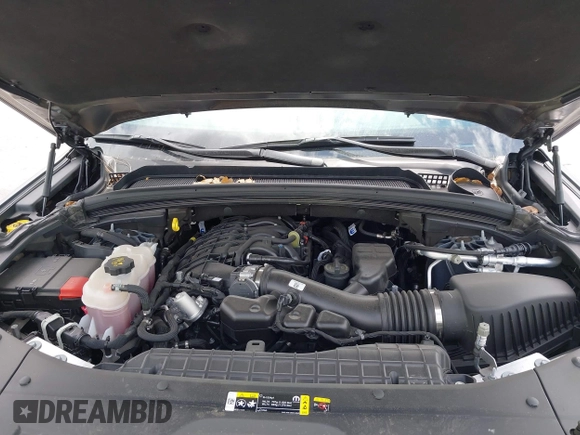 2024 Jeep Grand Cherokee Limited with VIN 1C4RJKBG7R8602211, listed as a IAAI auction lot 42182703 with 14,988 mi miles and . Bid and sale history available at DreamBid. Image 10.