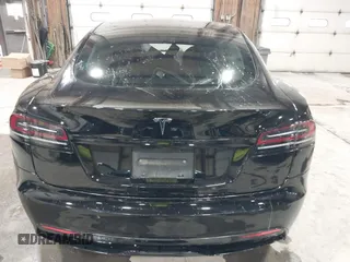 2022 Tesla Model S with VIN 5YJSA1E58NF478403, listed as a IAAI auction lot 41533099 with 42,779 mi miles and . Bid and sale history available at DreamBid. Image 16.