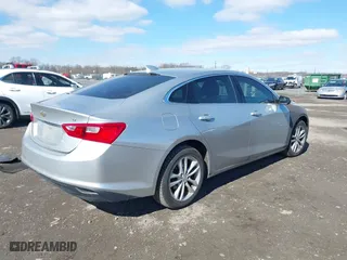 2018 Chevrolet Malibu LT with VIN 1G1ZD5ST2JF142177, listed as a IAAI auction lot 41639038 with 172,522 mi miles. Bid and sale history available at carsss.com. Image 4.