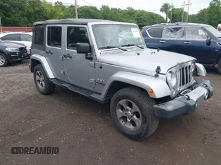 2017 Jeep Wrangler Unlimited 75th Anniversary с VIN 1C4BJWEG3HL700510, выставлен на аукционе IAAI как лот 42681459 с пробегом 130 989 миль миль и . История ставок и продаж доступна на DreamBid. Изображение 1.