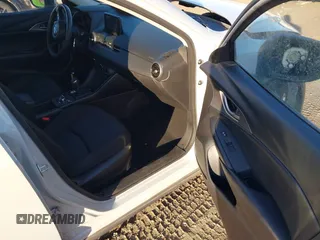 2019 Mazda CX-3 Sport z VIN JM1DKFB73K0443125, wystawiony jako IAAI lot #41675724 z przebiegiem 66 087 mil mil oraz . Historia ofert i sprzedaży dostępna na DreamBid. Obrazek 5.