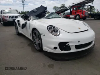 2008 Porsche 911 z VIN WP0CD29958S708310, wystawiony jako Copart lot #51357635 z przebiegiem Nie podano mil oraz Nie do naprawy • Non repairable. Historia ofert i sprzedaży dostępna na DreamBid. Obrazek 1.
