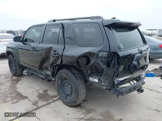 2019 Toyota 4Runner SR5 with VIN JTEBU5JR6K5725188, listed as a IAAI auction lot 41387925 with 96,544 mi miles. Bid and sale history available at carsss.com. Image 3.