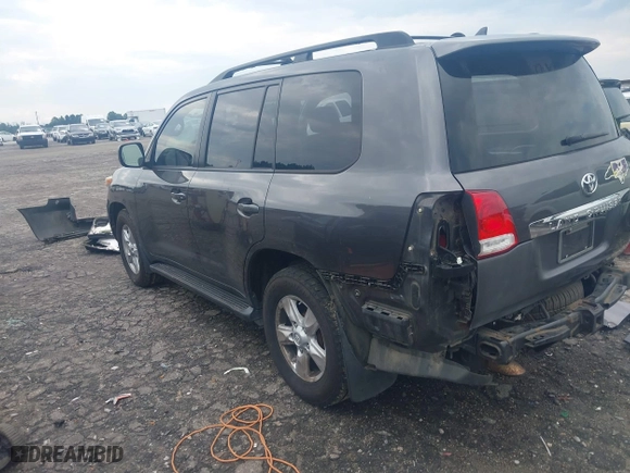 2011 Toyota Land Cruiser with VIN JTMHY7AJ9B4007410, listed as a IAAI auction lot 40460972 with 175,901 mi miles. Bid and sale history available at carsss.com. Image 3.