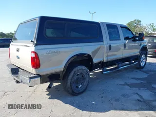 2008 Ford Super Duty F-250 SRW XL with VIN 1FTSW21598EC86992, listed as a IAAI auction lot 42024716 with 195,828 mi miles. Bid and sale history available at carsss.com. Image 4.