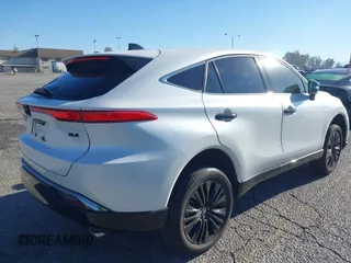 2023 Toyota Venza LE z VIN JTEAAAAH8PJ144374, wystawiony jako IAAI lot #41860924 z przebiegiem 23 281 mil mil oraz . Historia ofert i sprzedaży dostępna na DreamBid. Obrazek 4.