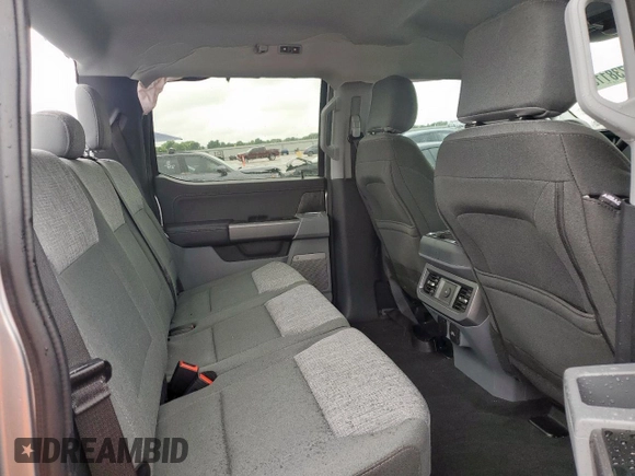 2024 Ford F-250 XL with VIN 1FT8W2BT6REF68788, listed as a Copart auction lot 60738115 with 7,842 mi miles and Salvage title. Bid and sale history available at DreamBid. Image 10.
