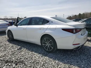 2023 Lexus ES 350 with VIN 58ADZ1B11PU150953, listed as a Copart auction lot 51323415 with 20,325 mi miles and Salvage Title. Bid and sale history available at DreamBid. Image 2.