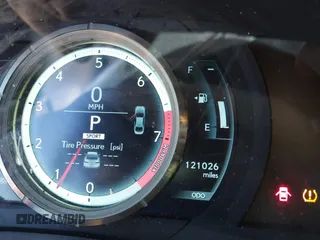 2014 Lexus IS 250 with VIN JTHBF1D21E5037009, listed as a IAAI auction lot 42555142 with 121,026 mi miles and . Bid and sale history available at DreamBid. Image 7.