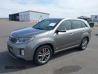 2014 Kia Sorento SX with VIN 5XYKWDA75EG453820, listed as a IAAI auction lot 41883759 with 192,137 mi miles. Bid and sale history available at carsss.com. Image 17.