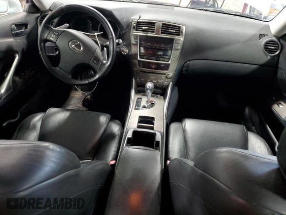2008 Lexus IS 250 z VIN JTHCK262282025864, wystawiony jako Copart lot #56234545 z przebiegiem Nie podano mil oraz Czysty tytuł • Clean title. Historia ofert i sprzedaży dostępna na DreamBid. Obrazek 8.