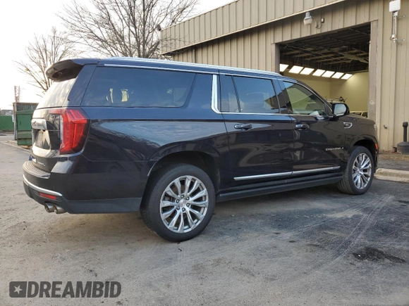 2023 GMC Yukon XL Denali with VIN 1GKS1JKL4PR215930, listed as a Copart auction lot 43771215 with 73,769 mi miles and Clean Title. Bid and sale history available at carsss.com. Image 3.