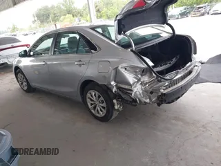 2017 Toyota Camry XLE с VIN 4T1BF1FK0HU409699, выставлен на аукционе IAAI как лот 42405827 с пробегом 72 851 миль миль и . История ставок и продаж доступна на DreamBid. Изображение 3.