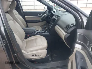 2018 Ford Explorer XLT с VIN 1FM5K7DH0JGC85411, выставлен на аукционе IAAI как лот 42180788 с пробегом 126 789 миль миль и . История ставок и продаж доступна на DreamBid. Изображение 5.
