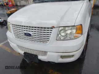 2003 Ford Expedition Eddie Bauer with VIN 1FMPU18L63LB22528, listed as a IAAI auction lot 41739859 with 171,670 mi miles. Bid and sale history available at carsss.com. Image 6.