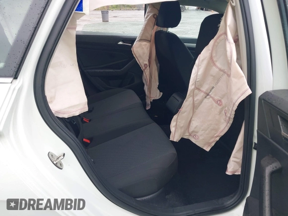 2021 Volkswagen Jetta S z VIN 3VWC57BU9MM103778, wystawiony jako IAAI lot #42493041 z przebiegiem 74 723 mil mil oraz . Historia ofert i sprzedaży dostępna na DreamBid. Obrazek 8.