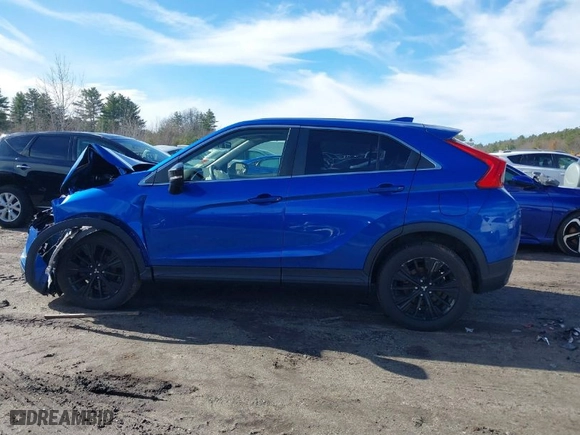 2018 Mitsubishi Eclipse Cross LE with VIN JA4AT4AA4JZ043399, listed as a IAAI auction lot 41814894 with 67,992 mi miles. Bid and sale history available at carsss.com. Image 14.