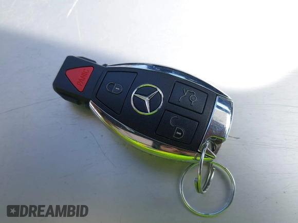 2013 Mercedes-Benz E 350 with VIN WDDKJ5KB1DF197335, listed as a IAAI auction lot 42272831 with 58,092 mi miles and . Bid and sale history available at DreamBid. Image 11.