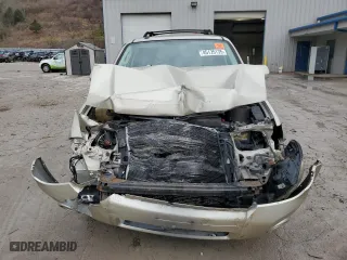 2010 Ford Escape Limited with VIN 1FMCU9EG4AKA68590, listed as a Copart auction lot 45125135 with 0 mi miles and Salvage Title. Bid and sale history available at carsss.com. Image 5.