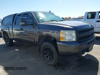 2010 Chevrolet Silverado 1500 LS with VIN 1GCSKREAXAZ137064, listed as a IAAI auction lot 42024758 with 125,401 mi miles and . Bid and sale history available at DreamBid. Image 1.