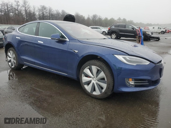 2020 Tesla Model S Performance with VIN 5YJSA1E47LF390673, listed as a Copart auction lot 50419005 with 37,764 mi miles and Salvage Title. Bid and sale history available at carsss.com. Image 4.
