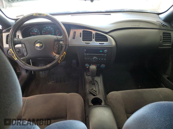 2006 Chevrolet Monte Carlo LT 3.5L with VIN 2G1WM15K569288684, listed as a Copart auction lot 80035514 with 124,324 mi miles and Clean Title. Bid and sale history available at carsss.com. Image 8.