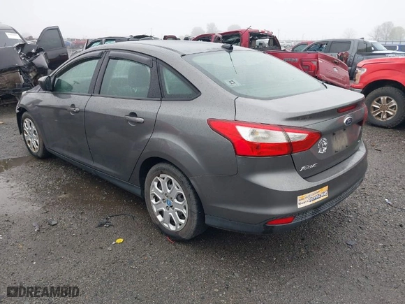 2012 Ford Focus SE with VIN 1FAHP3F2XCL145564, listed as a IAAI auction lot 41951612 with 189,207 mi miles. Bid and sale history available at carsss.com. Image 3.