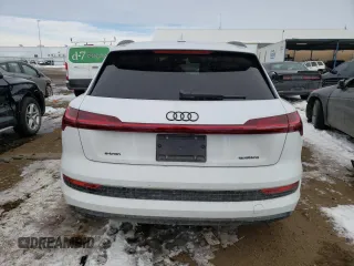 2022 Audi e-tron Premium Plus with VIN WA1LAAGEXNB013894, listed as a Copart auction lot 71918322 with 0 mi miles. Bid and sale history available at carsss.com. Image 6.