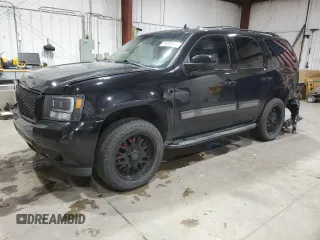 2010 Chevrolet Tahoe LT z VIN 1GNUKBE02AR249128, wystawiony jako Copart lot #79058594 z przebiegiem 121 354 mil mil oraz Szkoda całkowita • Salvage title. Historia ofert i sprzedaży dostępna na DreamBid. Obrazek 1.
