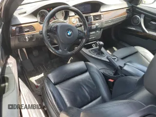 2013 BMW M3 with VIN WBSKG9C51DJ593599, listed as a Copart auction lot 61755564 with 92,420 mi miles and Salvage Title. Bid and sale history available at carsss.com. Image 8.