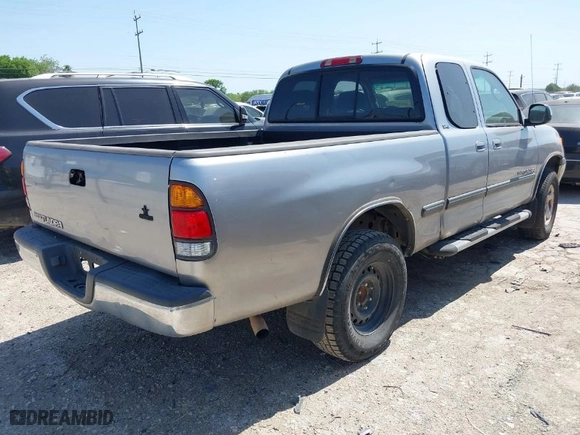 2002 Toyota Tundra SR5 with VIN 5TBRN34152S283145, listed as a IAAI auction lot 41976744 with 198,574 mi miles. Bid and sale history available at carsss.com. Image 4.