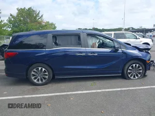2022 Honda Odyssey EX-L with VIN 5FNRL6H70NB053843, listed as a IAAI auction lot 40210685 with 21,571 mi miles and . Bid and sale history available at DreamBid. Image 14.
