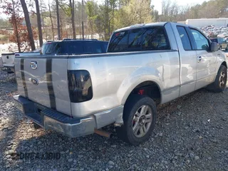 2005 Ford F-150 STX with VIN 1FTRX12W95NB42772, listed as a IAAI auction lot 41826733 with 224,266 mi miles. Bid and sale history available at carsss.com. Image 4.