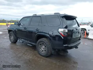 2020 Toyota 4Runner SR5 with VIN JTEBU5JR9L5745422, listed as a IAAI auction lot 41500603 with 58,926 mi miles. Bid and sale history available at carsss.com. Image 3.