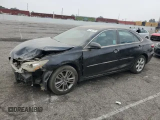 2017 Toyota Camry XLE z VIN 4T1BF1FK7HU329803, wystawiony jako Copart lot #60745785 z przebiegiem 85 371 mil mil oraz Szkoda całkowita • Salvage title. Historia ofert i sprzedaży dostępna na DreamBid. Obrazek 1.